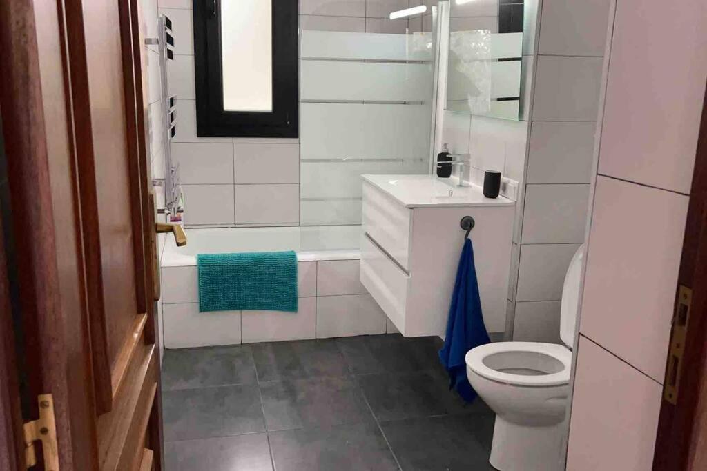 Villa Rana, Con Amplio Jardin, Barbacoa Y Piscina Valdemorillo Eksteriør billede