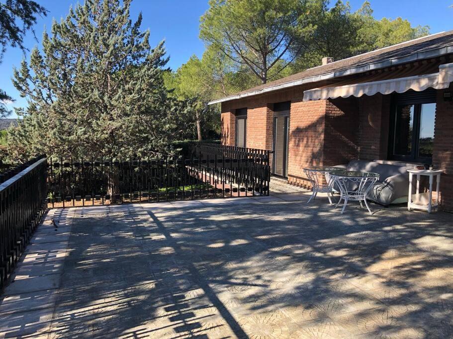 Villa Rana, Con Amplio Jardin, Barbacoa Y Piscina Valdemorillo Eksteriør billede